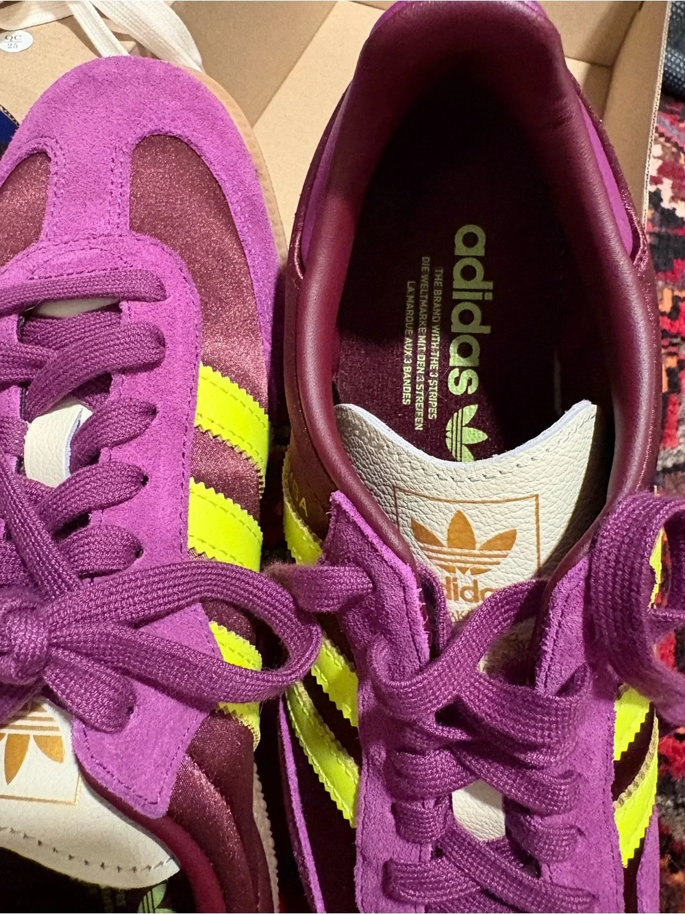Adidas Samba OG 8.5 Women's Purple & Neon Yellow Casual Sneaker NEW in box - Picture 5 of 9